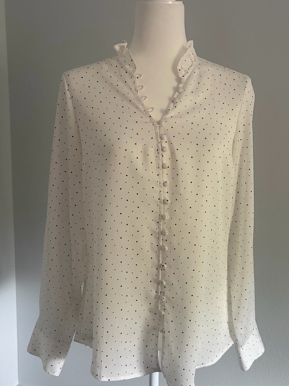 EXPRESS Cream Polka Dot Ruffle-Trim Button Front Blouse